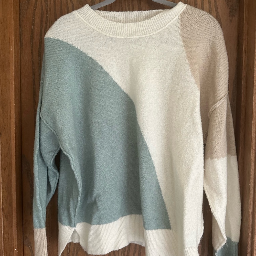 Blu Pepper Geometric Sweater in Cream and Blue